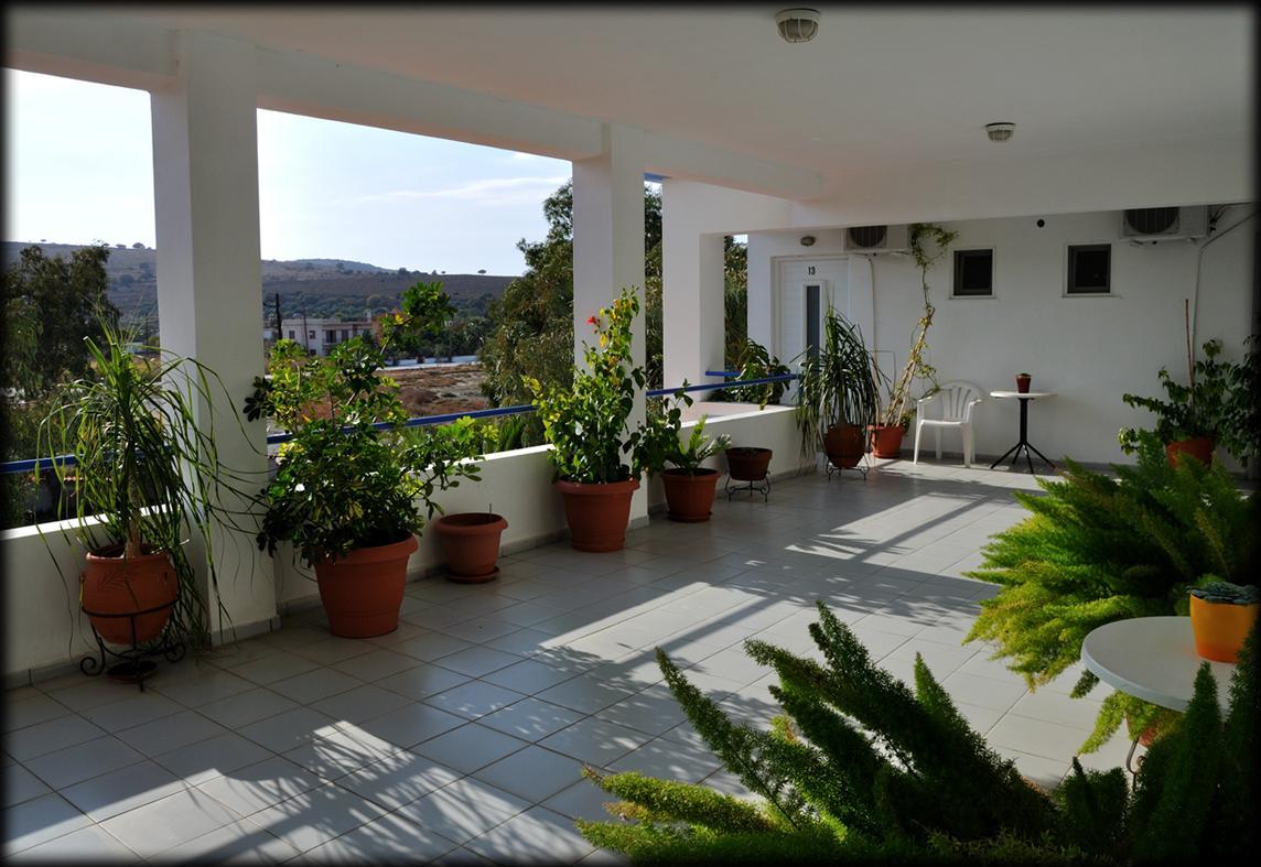 Nifida Beach Hotel Room photo